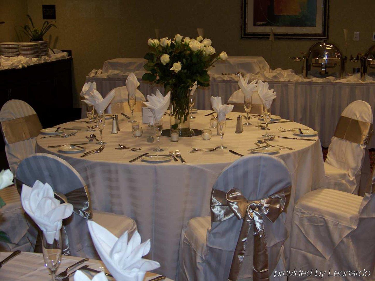 Embassy Suites Fort Myers - Estero Restaurant photo